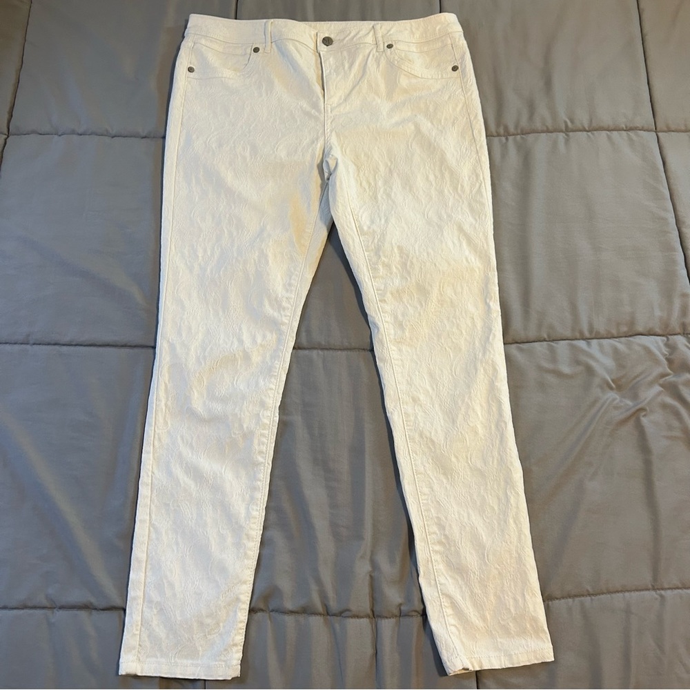 Simply Vera Vera Wang White Skinny Ankle Jeans